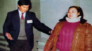 Mr. Li Hongzhi providing qigong treatment to the attendees of Asia Health Expo 1992 in Beijing.